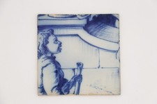 Piastrella XIX secolo raffigurante un ragazzo con un bastone, barocco portoghese