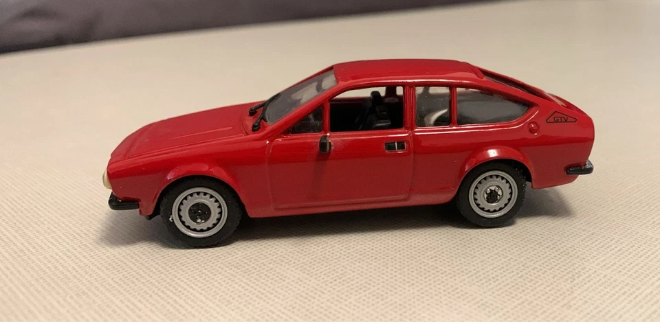 PROGETTO K ALFETTA GT  SCALA 1/43 MADE IN ITALY - Immagine 2 di 4
