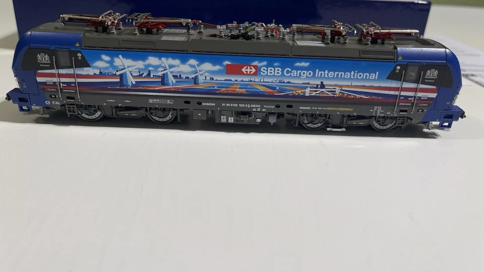 Roco Locomotora Eléctrica SBB 193-525-3 Cargo Internacional - Época  VI - H0⚡️ - Imagen 4 de 4