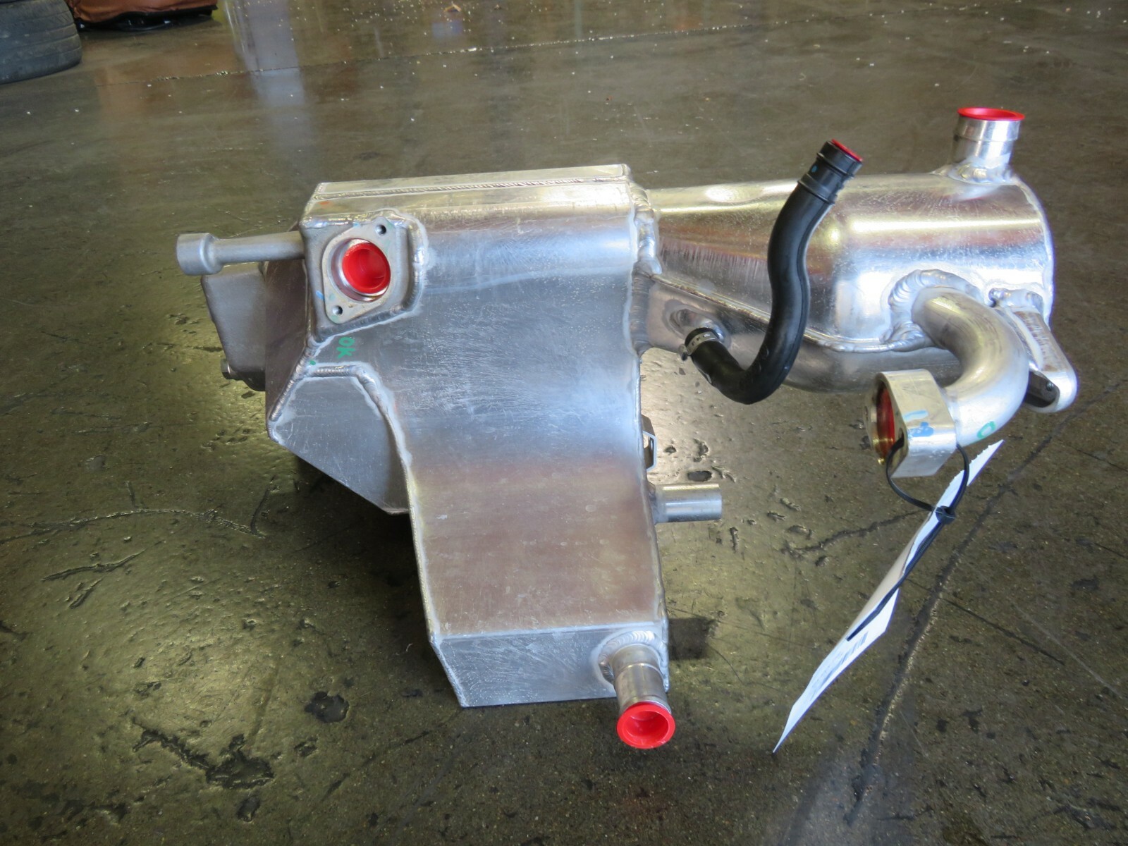 McLaren 600LT, Main Oil Tank, Used, P/N 11f1178CP