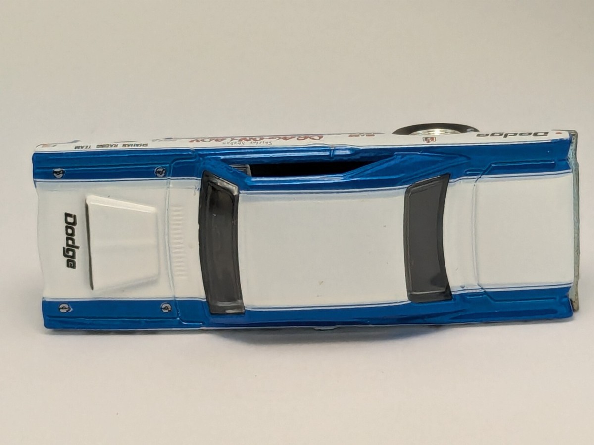 Hot Wheels Vintage Racing Shirley Shahan's 68 DODGE DART Drag-On
