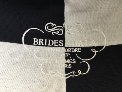 アーティスティックな柄【HERMES】HermesEn Desordre Finesse New S24 Hermes En Desordre Finesse Long Silk Knit Dress Navy
