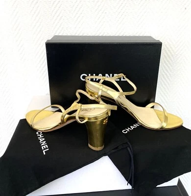 Chanel Magnifiques Sandales à talons or - Photo 1/4