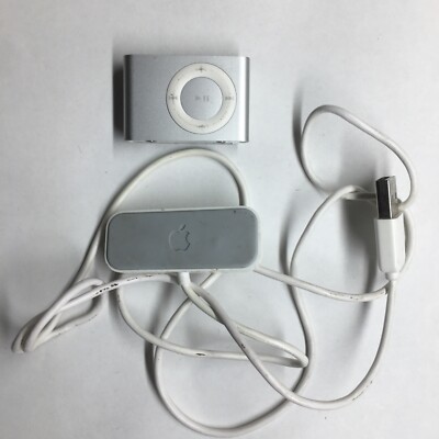 Apple iPod Shuffle 2nd Generation Silver (1GB) MP3 Player