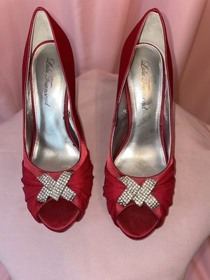 Lulu Townsend Red Satin Rhinestone Peep Toe Heels Size 8 Women s Elegant Pumps