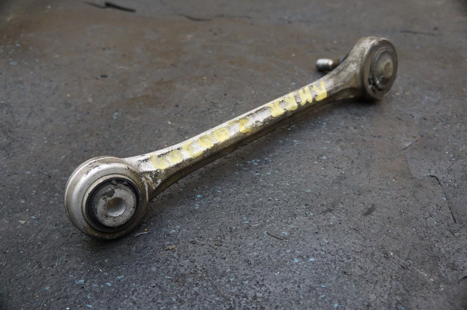 Brazo de control superior trasero izquierdo o derecho 1903506300 OEM Mercedes Amg GT GTS 2016-17 Foto 4 de 4