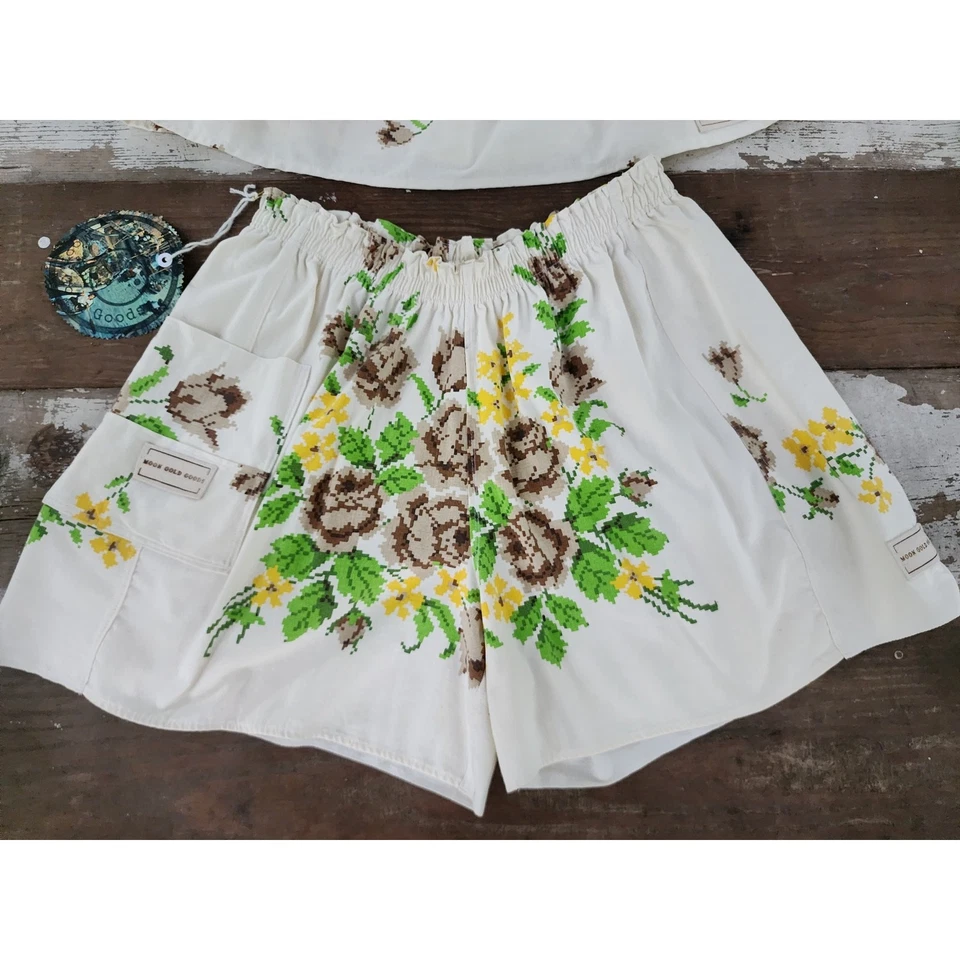 Pixel Flower Floral Shorts & Top Set Handmade Upcycled Vintage Moon Gold Goods - Image 3 of 4