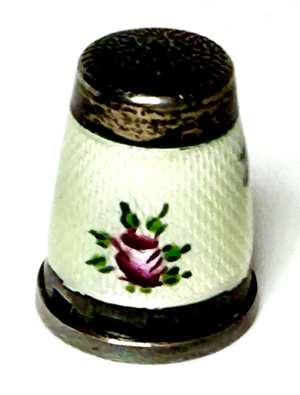 Estate Vintage Sterling Silver Germany White Enamel w Roses Thimble Size 7