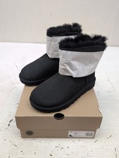 UGG Women's Mini Bailey Bow II Sheepskin Casual Boots Black Sz 6 GL12