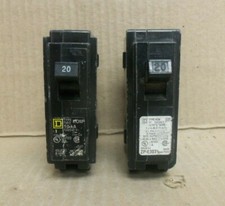 LOT OF 2 SQUARE D HOM HOM120 1 POLE 20 AMP 120/240V CIRCUIT BREAKER