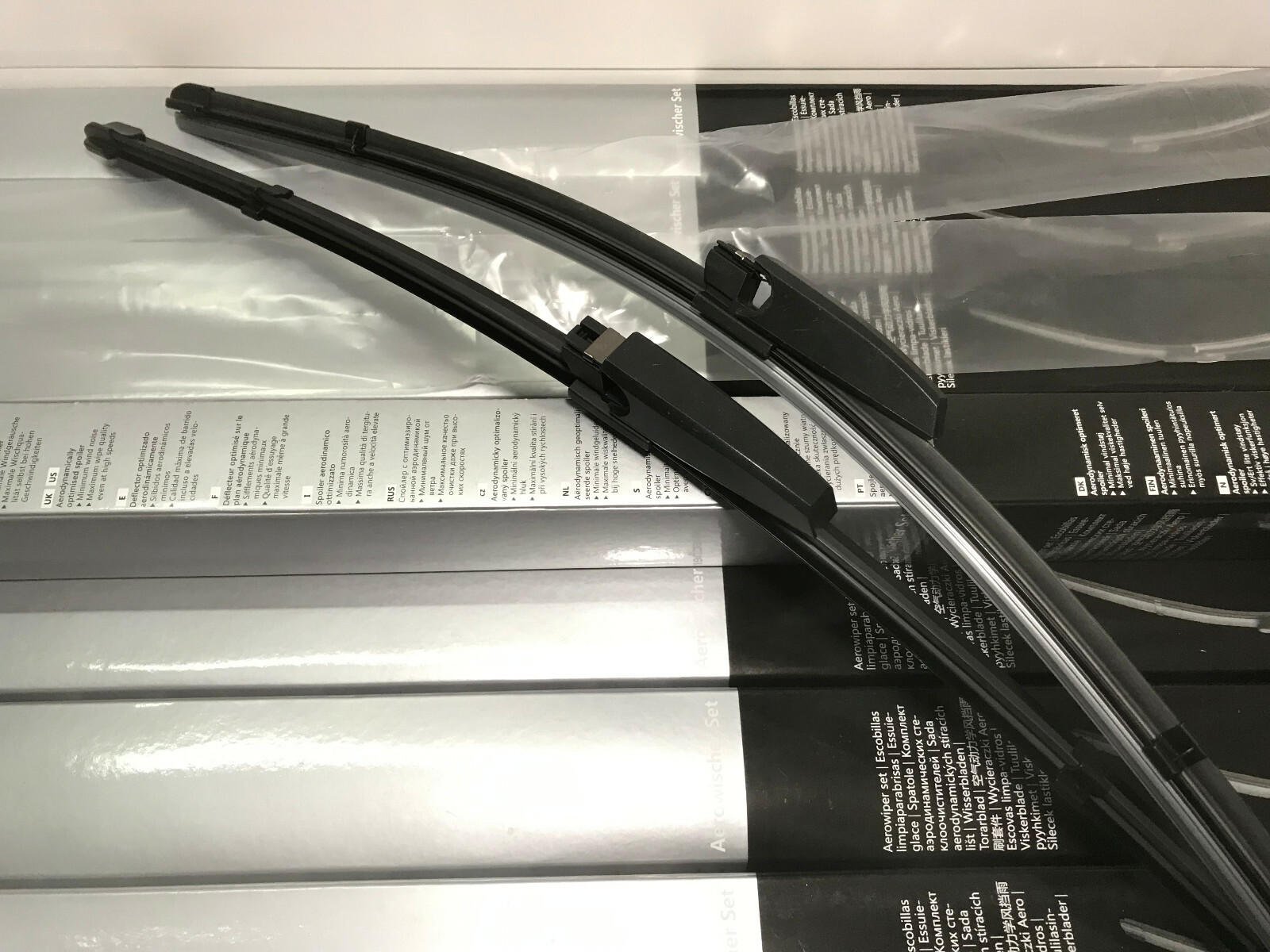 New Set Front Windshield Wiper Blades 4B0998002 Fit For 20002008 Audi A4 B6/B7 eBay