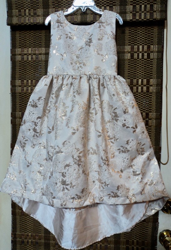 Special Occasion Girl's Formal Dress. Sz. 8. Beautiful!