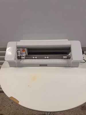 Silhouette Cameo 4 Electronic Cutting Machine Vinyl Cutter Plotter White
