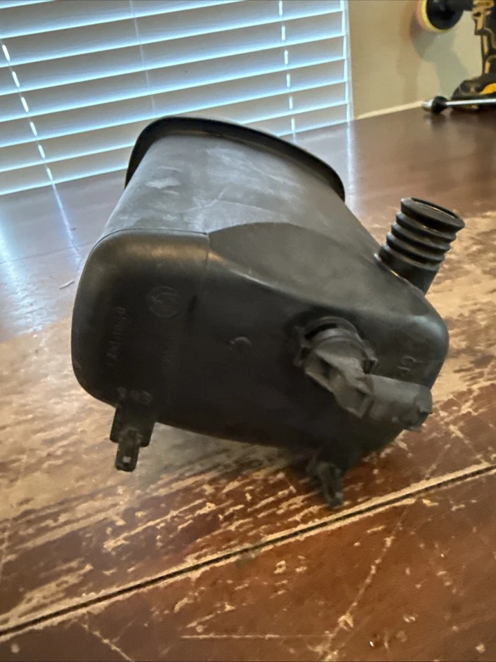 1995 - 2001 年宝马 740I/740IL 散热器冷却剂水库 1.741.162.0 原始设备制造商。 U — 第 2/4 张图片