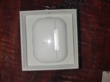 Replacement Wirelss Charging Case Model LY05 - White 660 mAh