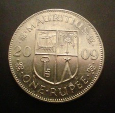2009 Mauritius 1 Rupee Coin. KM#55 Copper Nickel Coin. About Quarter Sized Coin 