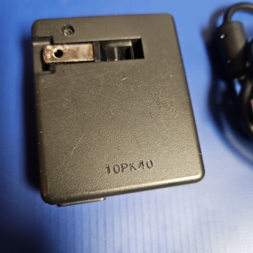 Genuine Nikon EH-68P Charger CoolPix P100 S3000 S4000 S6000 S640 S70 S80 S8000 - Picture 3 of 4