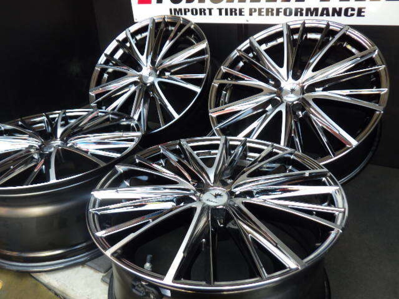 WEDS Kranze VERAE 713EVO 19×8j 48