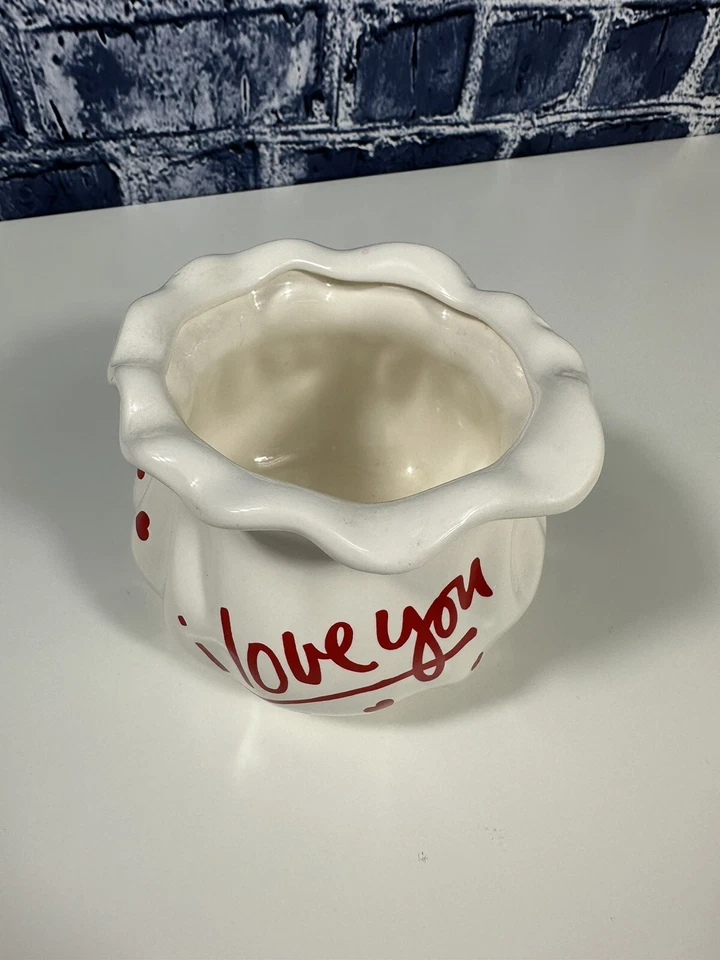 Candelabro de cerámica I Love You con inserto de corazón rojo y vela Tealight 1988 de colección Foto 2 de 4