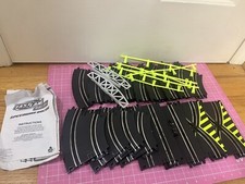 Vintage ARTIN 1/43 Slot Car Track 2 Lane Curve Tracks 16 PIECES White Lined Etc