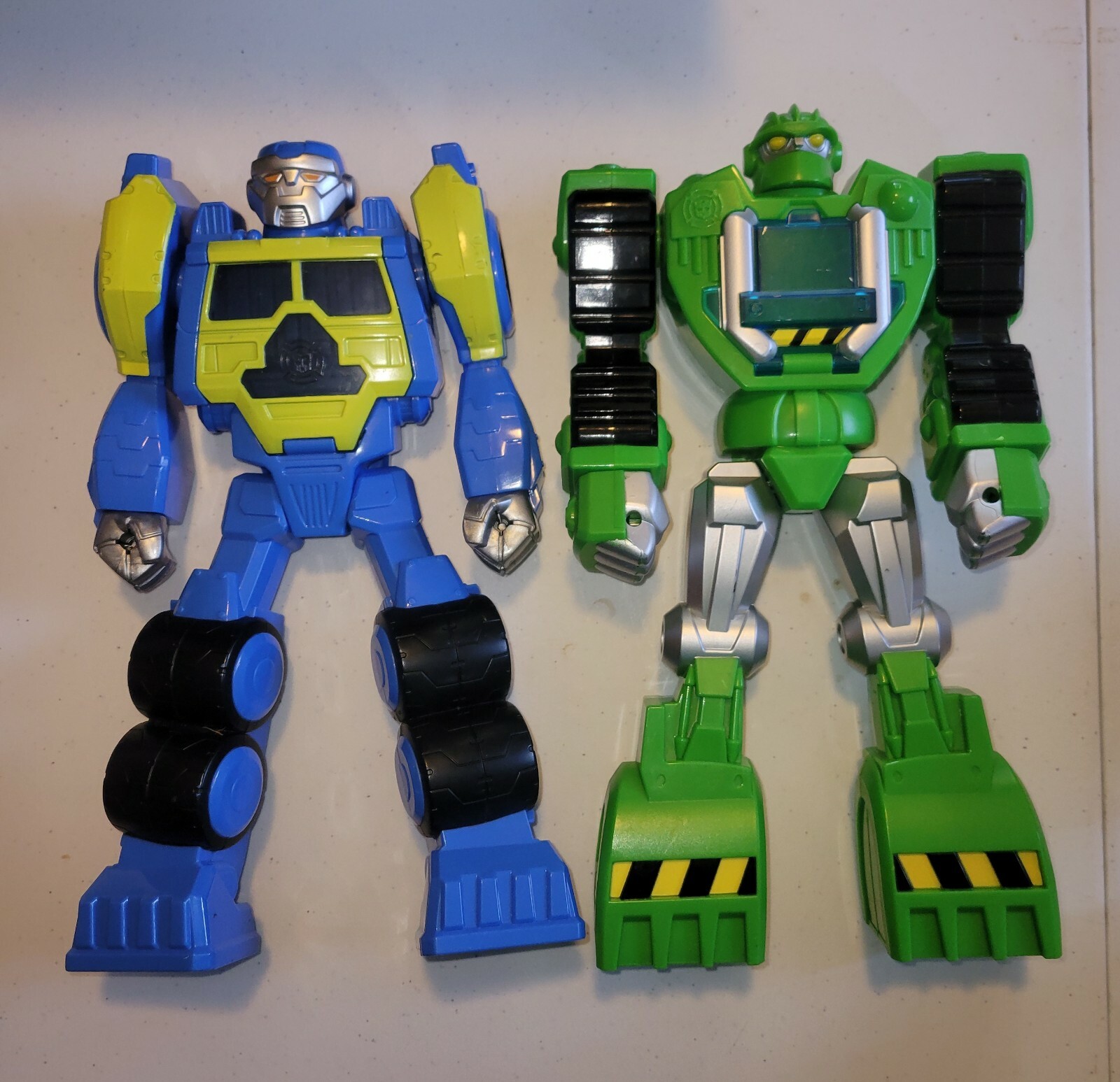 SET OF 6!! HASBRO PAWTUCKET Action Figures C023E Collectible