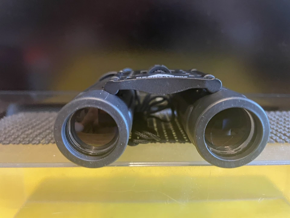 8x21 COMPACT BINOCULARS W/CASE-STRAP-CLEANING CLOTH NIB - Image 3 of 4