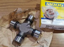 Moog 50401 Universal Joint U-Joint Front New Genuine Moog Retail Box Open