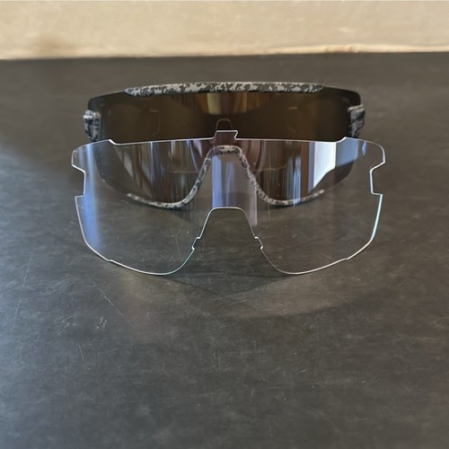 Smith Wildcat Sunglasses - Matte Gray Marble w/ChromaPop Polarized Bronze Mirror - Picture 4 of 4