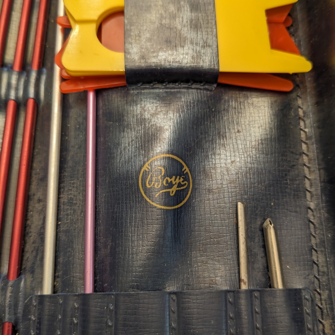 Vintage Boyce Knitting Needle Set for Classic Crafting Projects