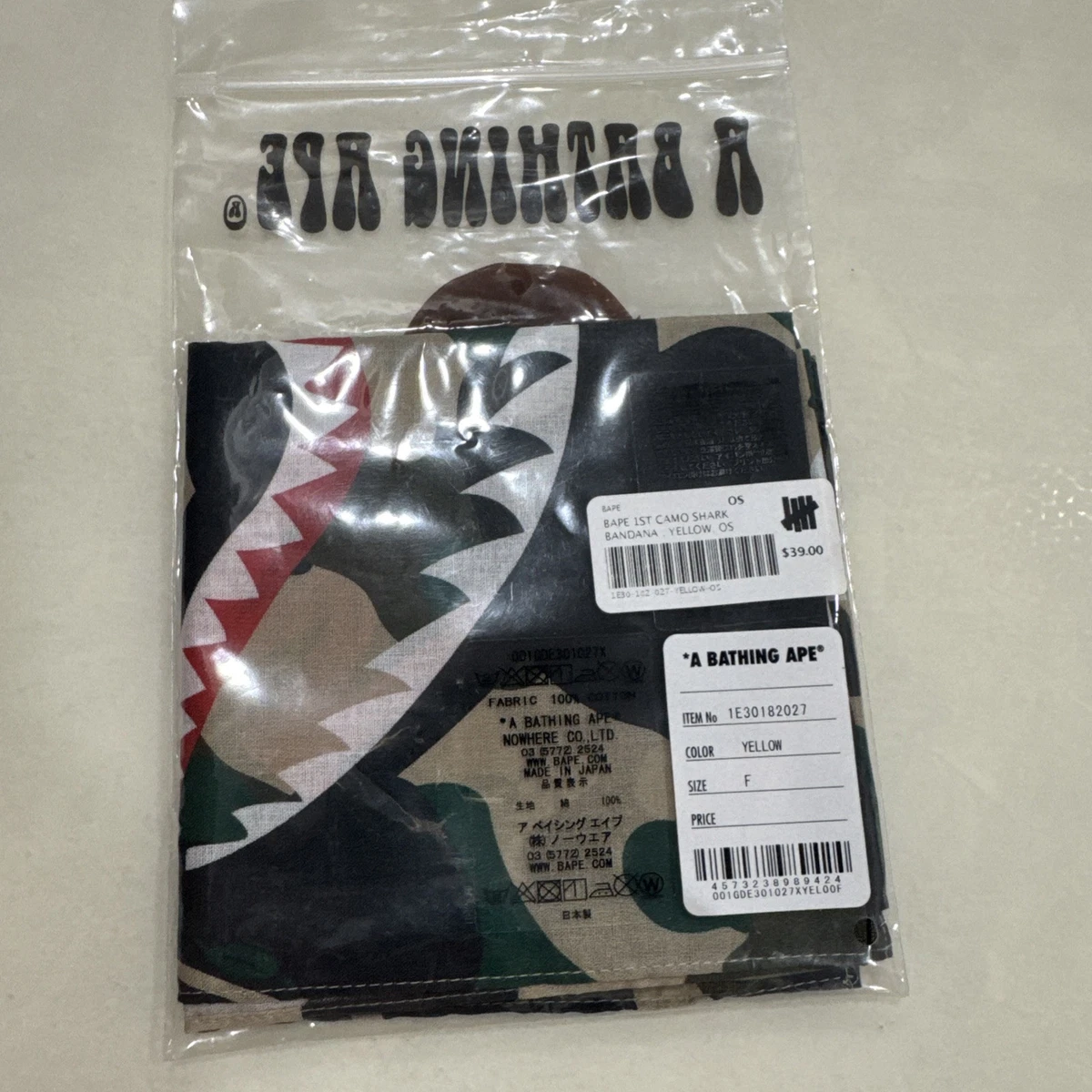 Preços baixos em A Bathing Ape Bandana Cachecóis para Homens | eBay