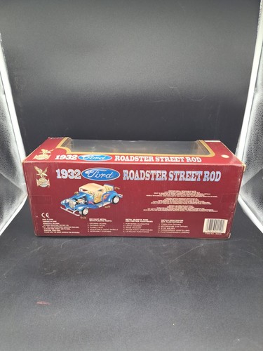 Road Legends 1932 Ford Roadster Street Rod gelb Maßstab 1:18 - Bild 5 von 6
