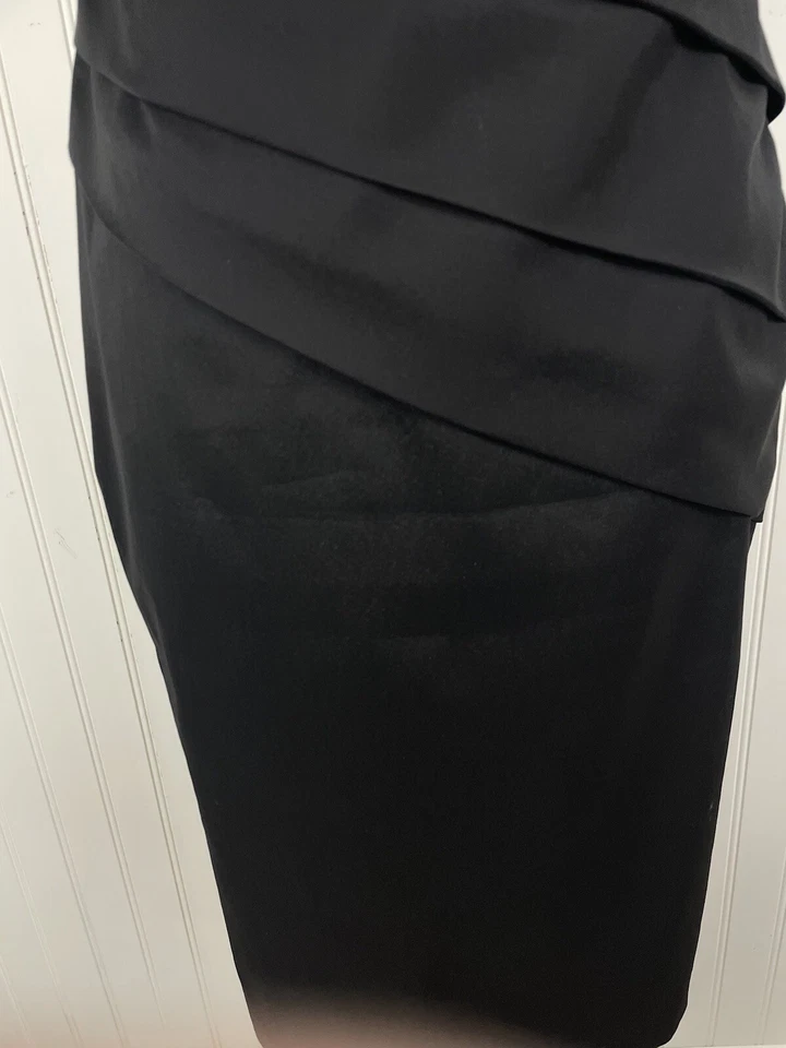 Mini Vestido de Cóctel Phoebe Couture Negro Sin Tirantes Talla 4 Foto 4 de 4