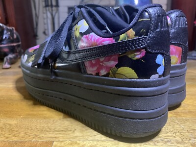 Woman Size 10 Nike Vandal 2K Extreme Platform Black Floral Fun
