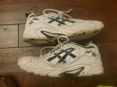 SWEET VINTAGE 90'S ASICS GEL 110-TR TRAIL SHOES MODEL