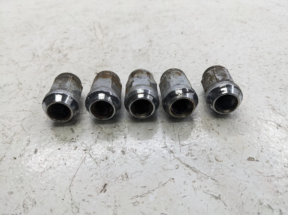 JEEP PATRIOT 2.0 CRD 2008 WHEEL NUTS BOLTS 5x - Image 4 of 4