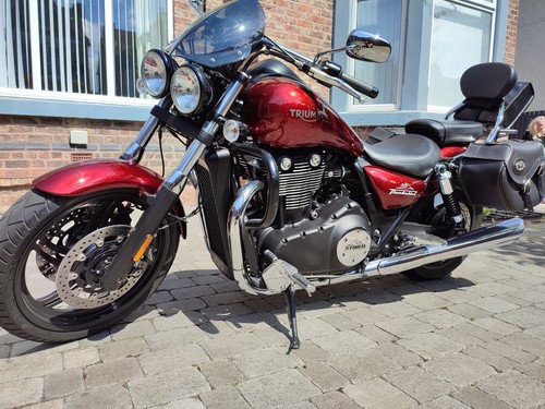 2017 Triumph Thunderbird Storm REDUCED!