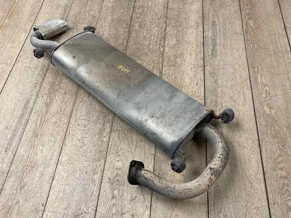 Silenciador de escape trasero 174300V012 OEM para Toyota Venza 2009-2015 2,7 L Foto 3 de 4