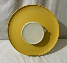 Vtg Tupperware 492-3 Gold Dip-n-Serve Chip and Dip/Veggie Server Tray Bowl/Lid