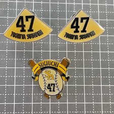 Toshiy Sugiuchi Fukuoka Softbank Hawks Badge Baseball Pins Used FFB