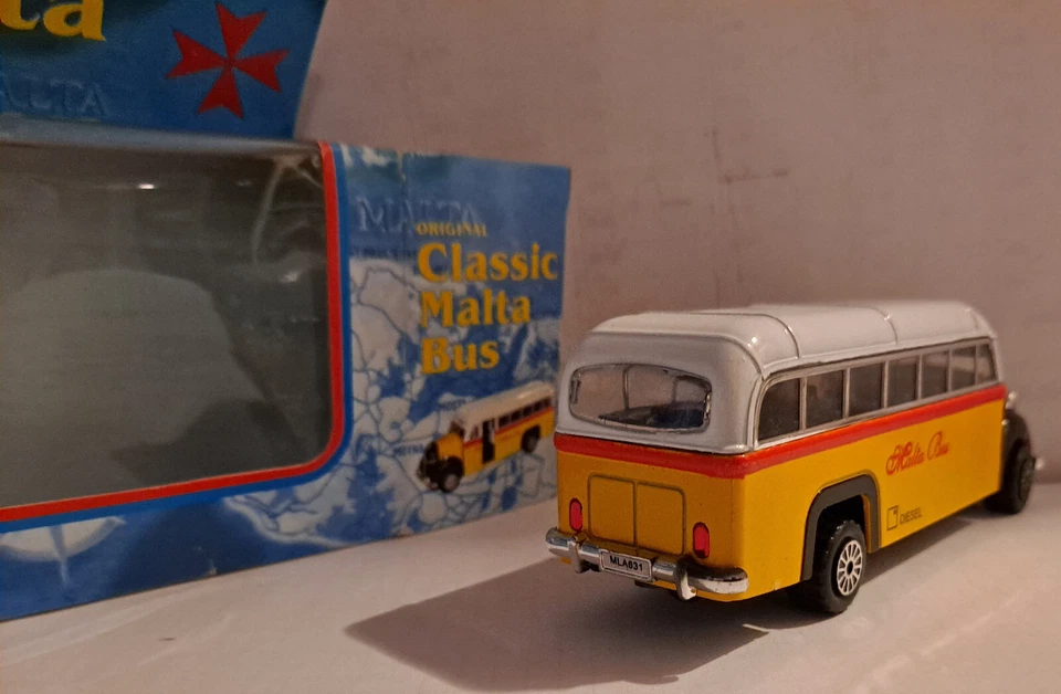 A279. CLASSIC MALTA BUS LA VALLETTA, MB  M - Immagine 4 di 4