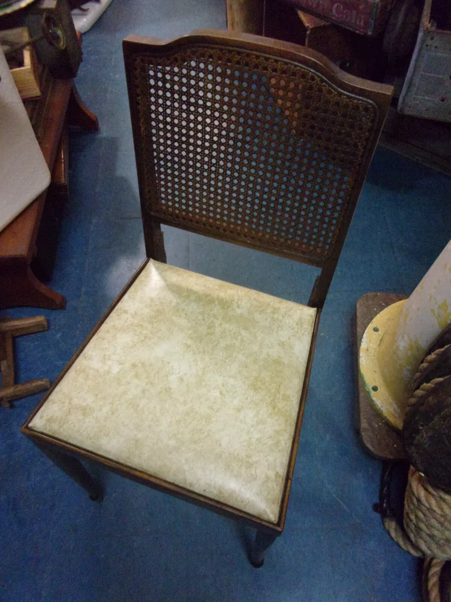 Queen anne folding chairs sale