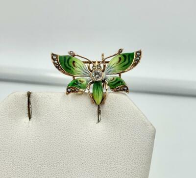 Ciondolo Farfalla in acciaio con zircone centrale 8x12mm | GDO