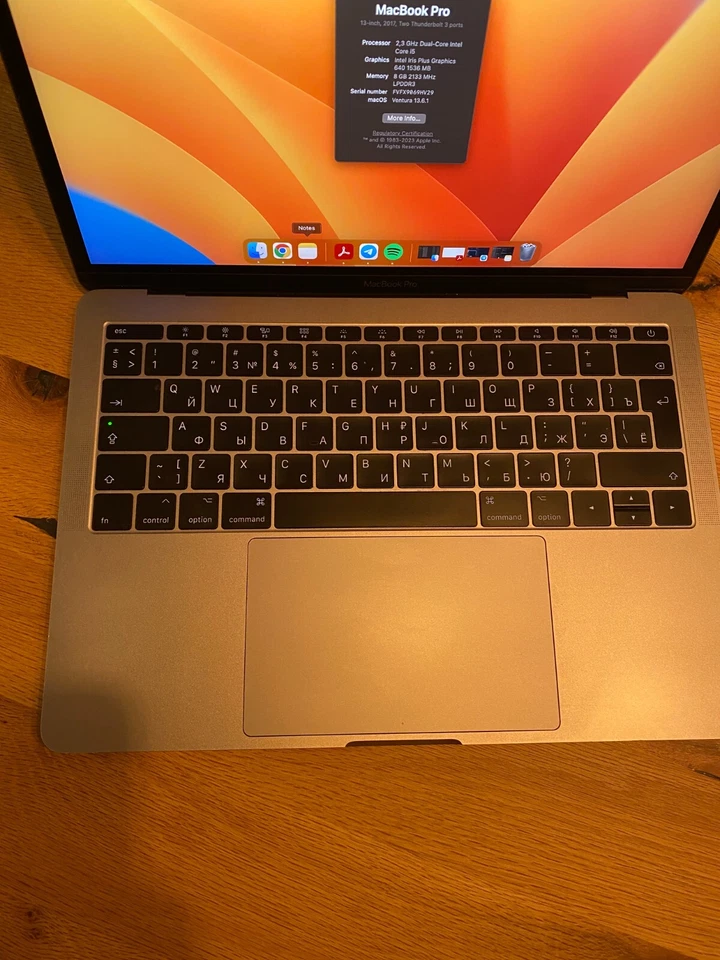 Apple MacBook Pro 13.3" (Retina Display) 2.3 GHz Intel Core i5 8 GB RAM 256 GB P, Foto 3 von 4