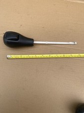 Spia Freno A Mano: Cosa Significa Quando Si Accende? | Auto Rattix - Foto 8