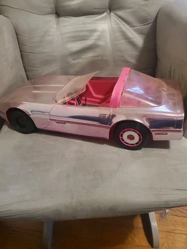 Vintage 1984 BARBIE CAR Pink Ultra 'Vette Corvette