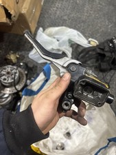 MF8220 Pompa Freno Posteriore con Leva Yamaha Aerox MBK Nitro dal 1997 al 2013