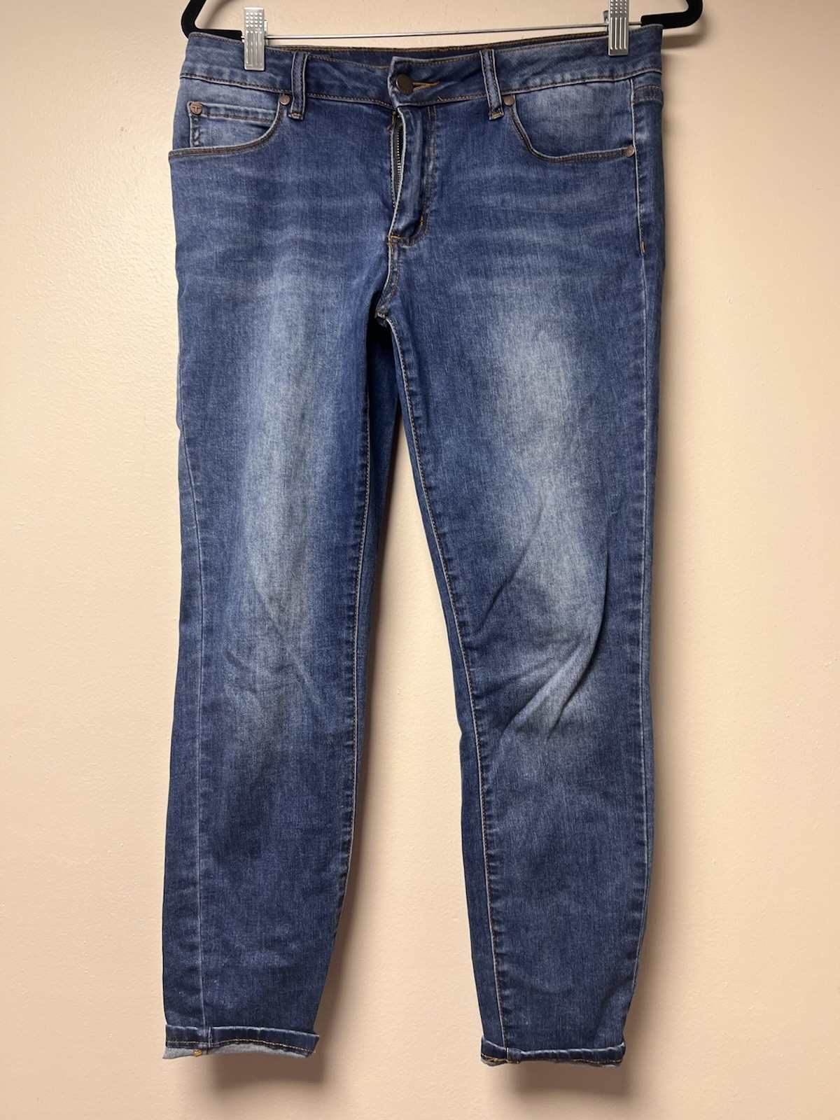 Tahari Kelly Classic Skinny Women’s Blue Jeans Size 8/29