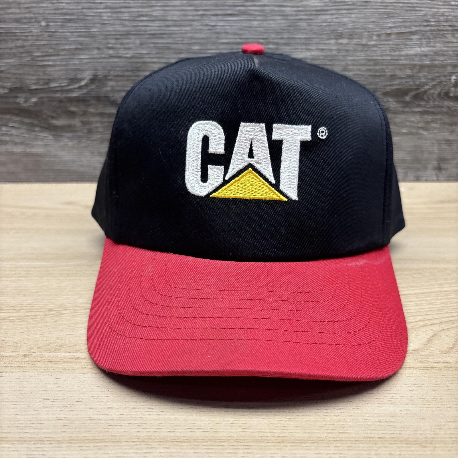 Vintage CAT Caterpillar Hat Cap Snap Back Black Red Logo Wor