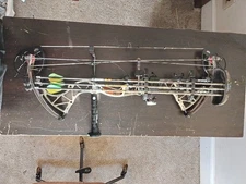 Bowtech Invasion CPX RH Draw Length Adjustable 60-70#A to a 26-30".