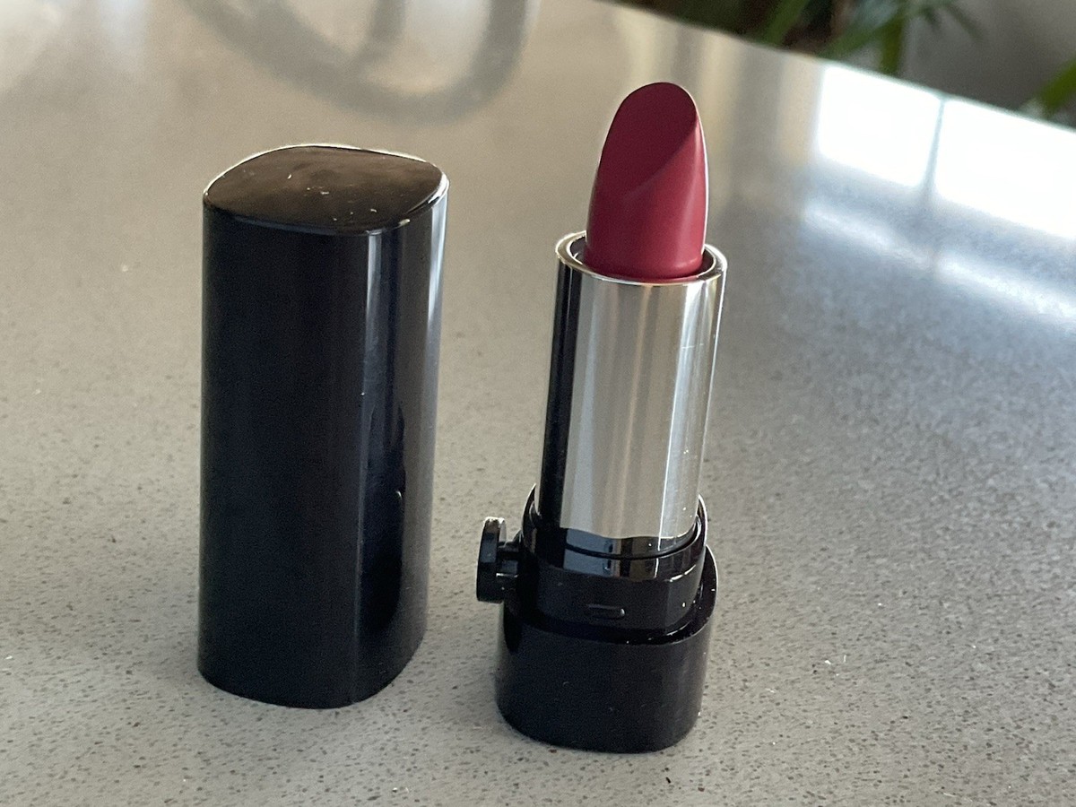 MARC JACOBS Le Marc Lip Creme Lipstick KISS KISS BANG BANG 0.03oz